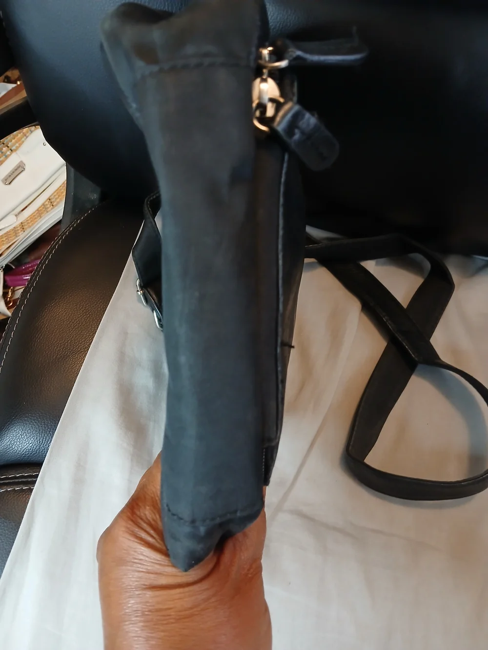 Fossil Vintage Black Leather Crossbody Messenger Bag